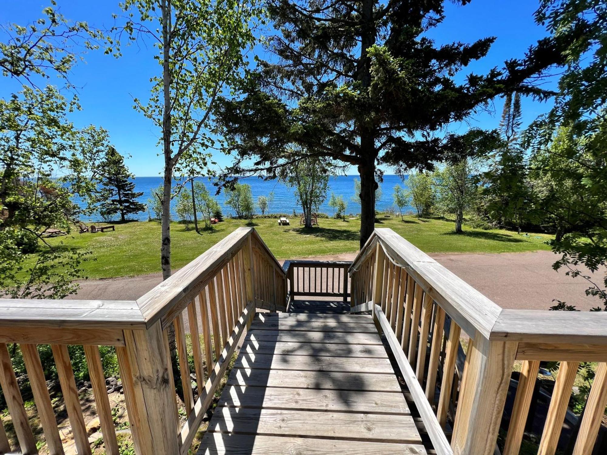 Thomsonite Inn On Lake Superior Grand Marais Esterno foto